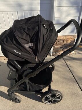 Nuna Mixx Stroller: Used, good quality